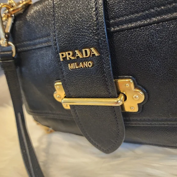 Prada Cahier Black Leather Bag! - Picture 3 of 10